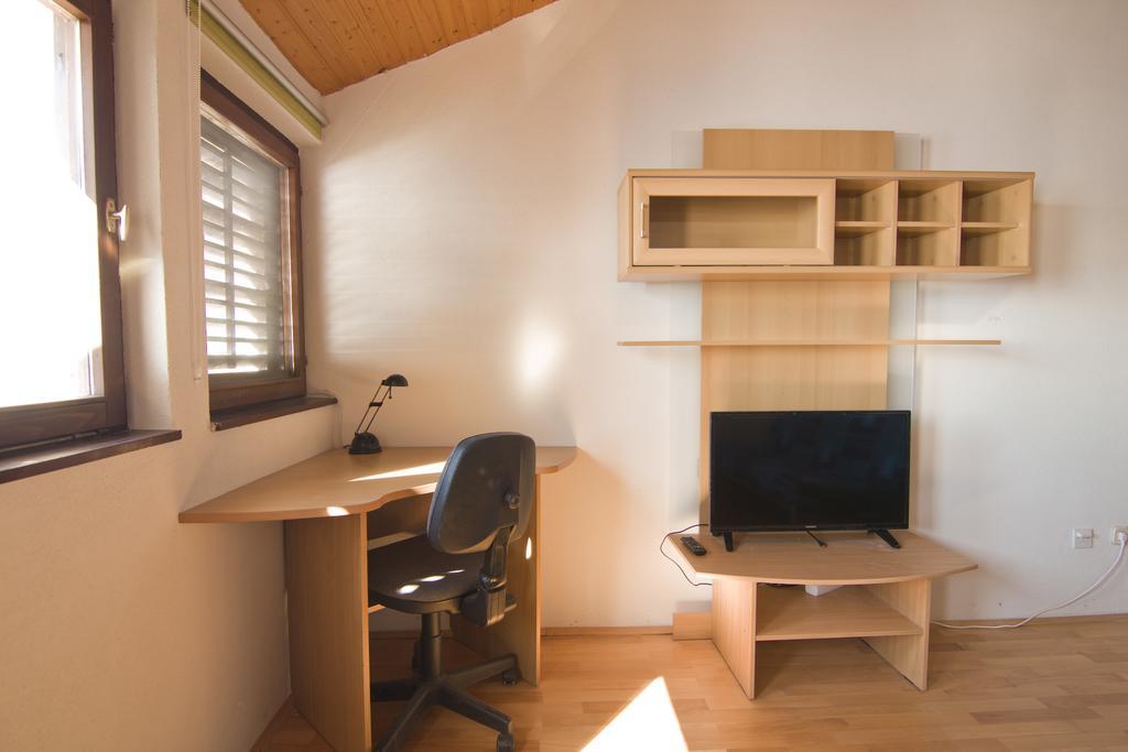 Apartment Botta Mimice Esterno foto